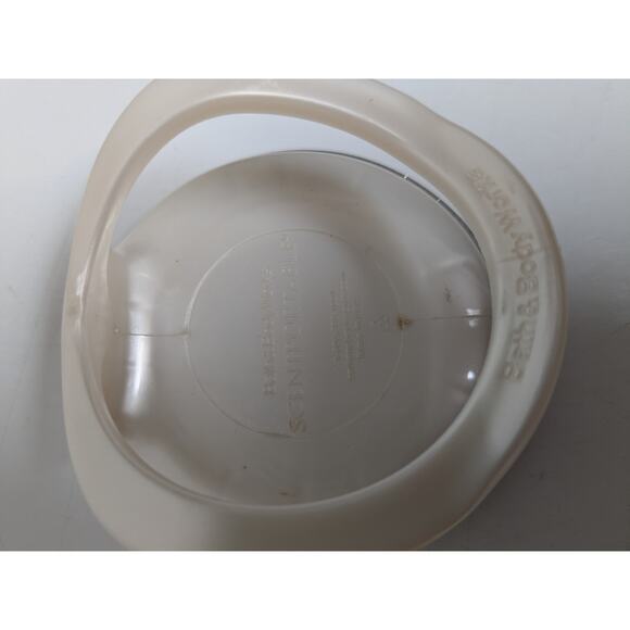 Bath & Body Works Pineapple car scent Holder - Green and Yellow - Picture 6 of 6